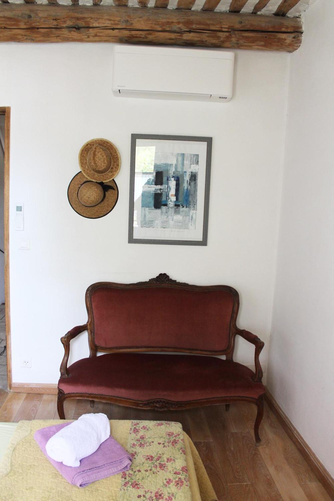 Duplex En Plein Centre Apartment LʼIsle-sur-la-Sorgue Екстериор снимка