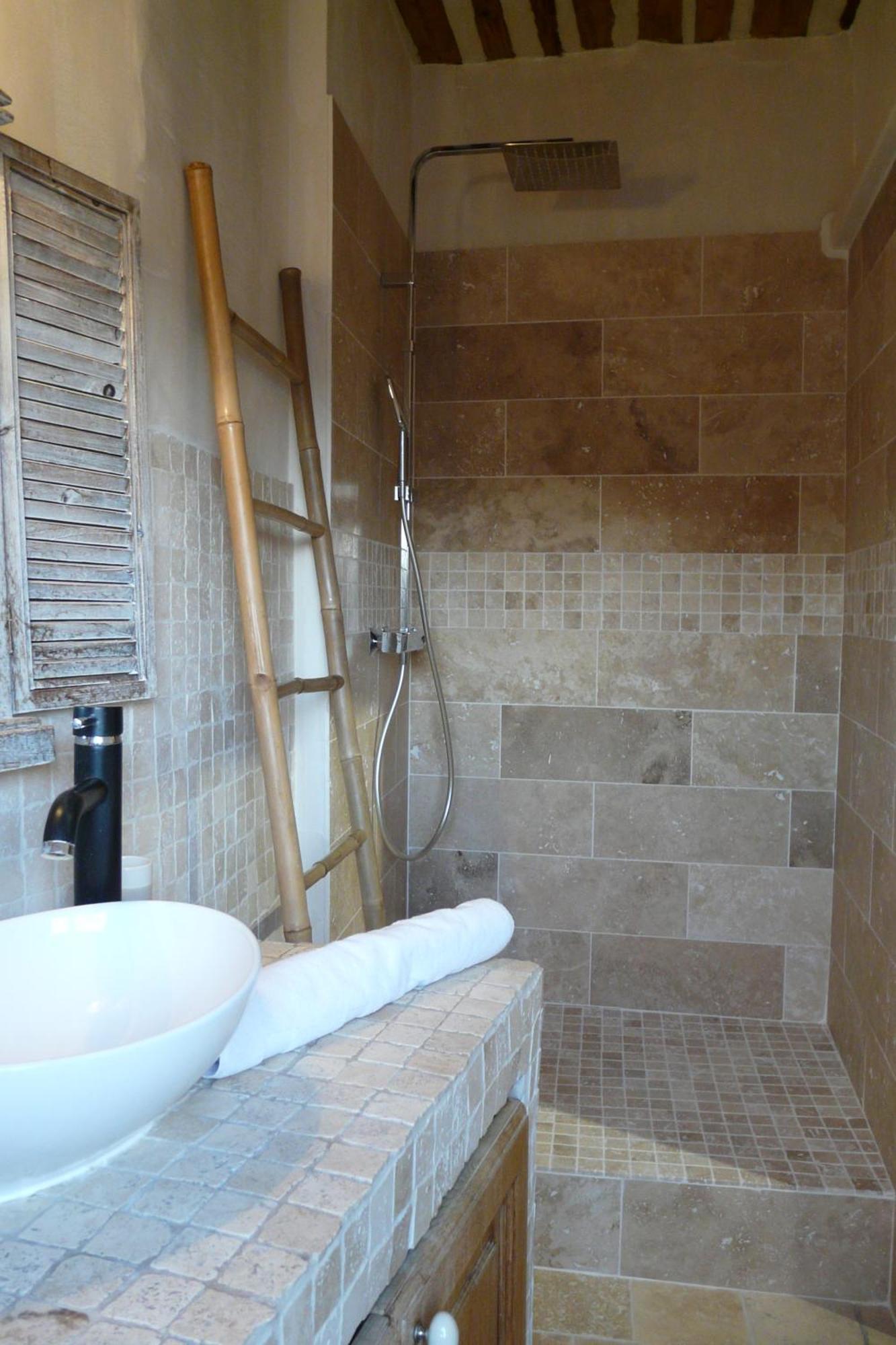 Duplex En Plein Centre Apartment LʼIsle-sur-la-Sorgue Екстериор снимка
